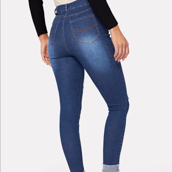 Jean - Picture 3 of 4